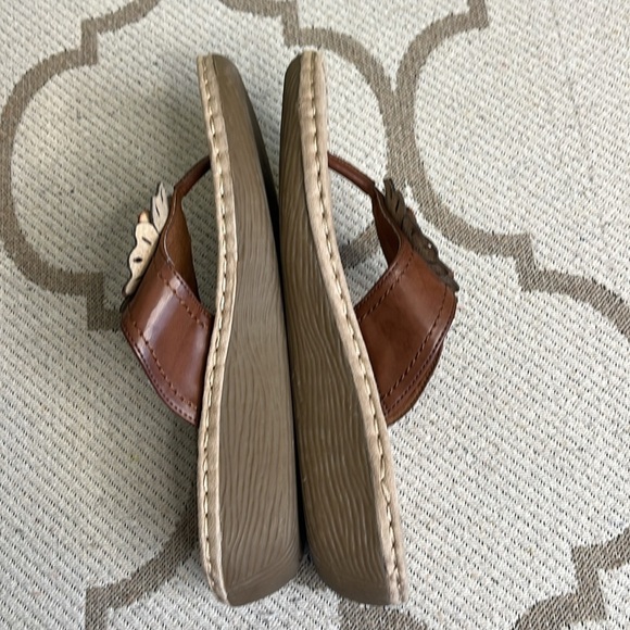 Cliffs white mountain 'Carnation' Women's Sandal Women's Brown Sandals - Picture 7 of 12